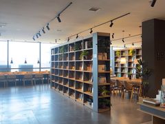 -魔方城市书房(中街益田店)