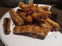 -梧桐树下(云锦世家店)