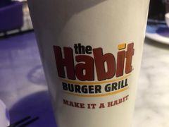 -The Habit Burger Grill 哈比特汉堡(爱琴海店)