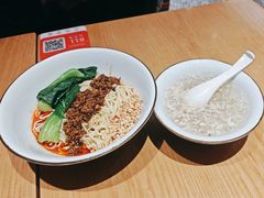 -蓉李记成都名小吃(宜昌伍家岗万达店)