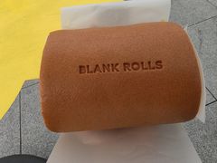 -白蘭BLANK(杭州湖滨银泰in77C区店)