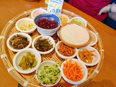 -包整·丝娃娃(一览甲秀楼风景店)