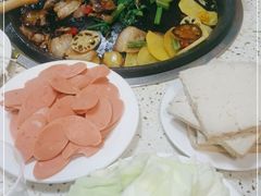 -苗家特色土烙锅·老字号