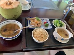 -亚龙湾老厨房·海南家常味