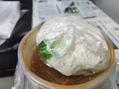 -在蒙自过桥米线