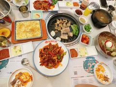 -韩香福烤肉庄园(荣成店)
