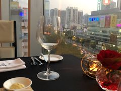 -圣丰索菲特·法国餐厅