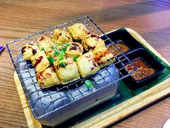 烘烤建水豆腐-雀舞云南菜(乐客城店)