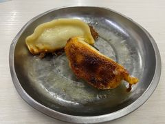 -黄阿姨锅贴大王(万航渡路店)