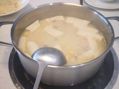 -煲王粤菜餐厅(中侨中心店)