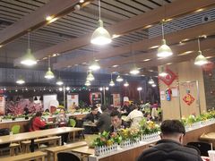 大堂-麦当劳(郑州东高铁站店)