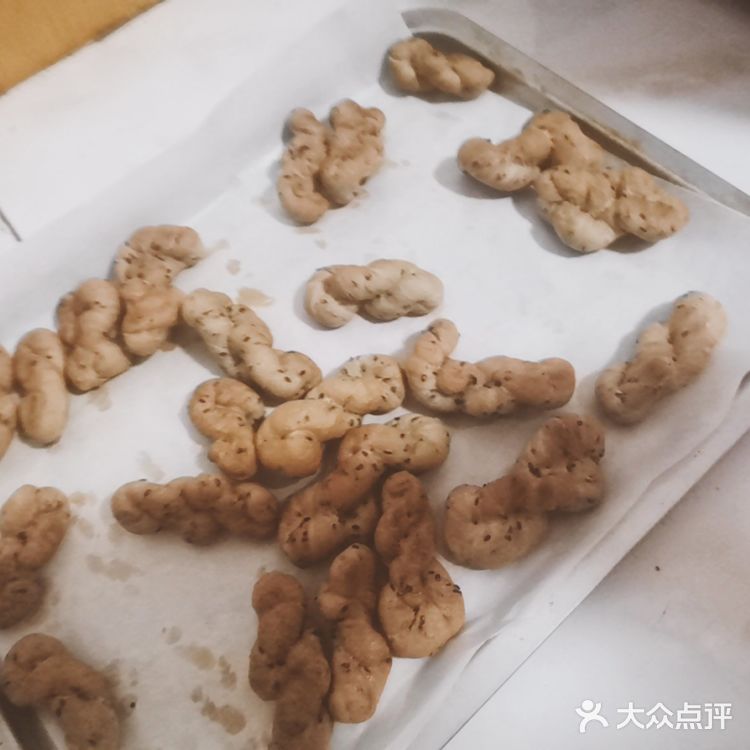 非油炸小麻花#高筋粉150g 鸡蛋 1个