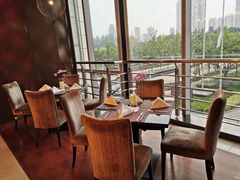 -乐咖啡西餐厅(太湖皇冠假日酒店)