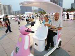 -东港音乐喷泉广场