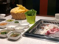 -九府羊·鲜羊火锅·烤串(新华路店)