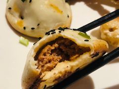 -BLU 全日制餐厅(上海安曼纳卓悦酒店)