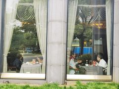 -御花园·粤菜·海鲜火锅(中山公园店)