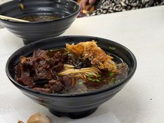 -小龙大肉面馆