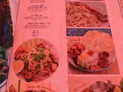 -Cha Cha's Beach Cafe