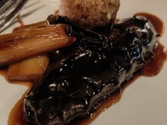 葱烧海参配乌米菌-鲁采LU STYLE(新天地店)