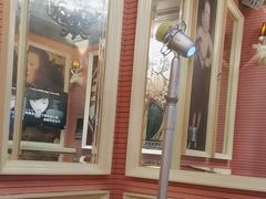 -自由港KTV(王子公主金平店)