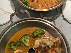 -璞臻汽锅餐厅(南京东路店)