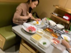 -海底捞火锅(松雷店)