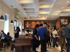 大堂-星巴克臻选(广州沙面店)