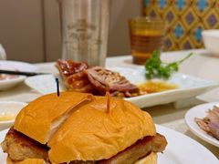 -香港新发烧腊茶餐厅(水围店)