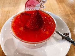 草莓意式奶冻-满记甜品(王府井北京市百货大楼店)