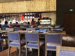 大堂-威珀斯酒店·珀萃美食餐厅 | 海鲜刺身·现烤生蚝·特色烤肉