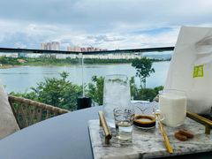 -酤居湖景音乐餐吧(安宁店)