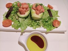 虾配牛油果-Pasha帕夏土耳其餐厅(南昌路店)