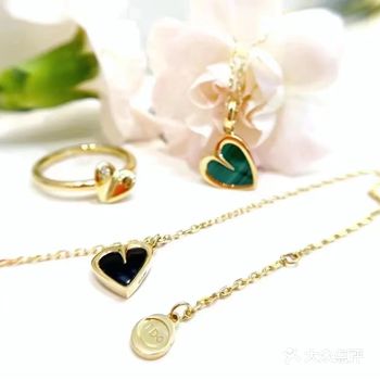 设计师把每片叶子拿出来表现