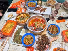 -小董哥烤串·爆汁大油边(故宫店)
