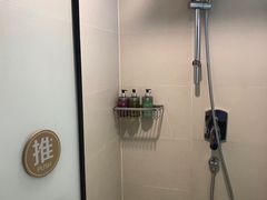 -如家商旅酒店(苏州绿宝广场何山路地铁站店)