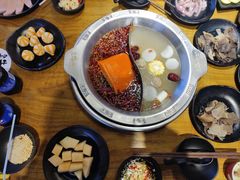 -皇牛鲜生·牛爱牛鲜牛肉自选火锅(晋吉北路店)