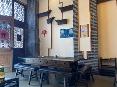 -仁虎老火锅(黄泥磅店)