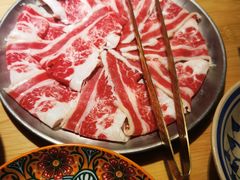 -洱火云南酸菜牛肉火锅(石景山当代商城店)