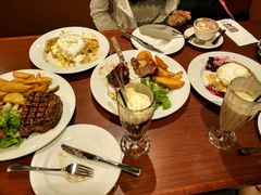 -Pancakes on the rocks(Darling Harbour)