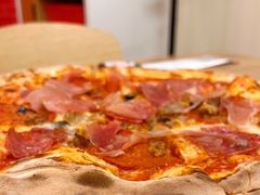 -城市大道红炉披萨烘焙坊