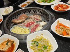-木槿花韩式炭烤·熟成肉工坊(孙文东路店)
