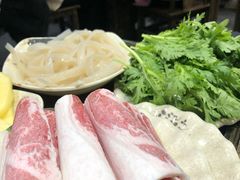 -肖肖酸萝卜鱼火锅(总店)