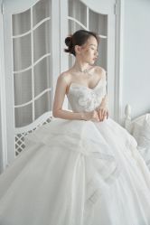 -MISS MIA 婚纱品牌馆