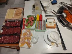 -山海龙·潮汕牛肉火锅(奥林春天店)