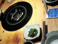 -野山舂·贵州现舂酸汤火锅(鸿通城店)