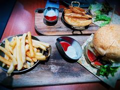 番薯条-魏斯理汉堡(西安沣东吾悦店)