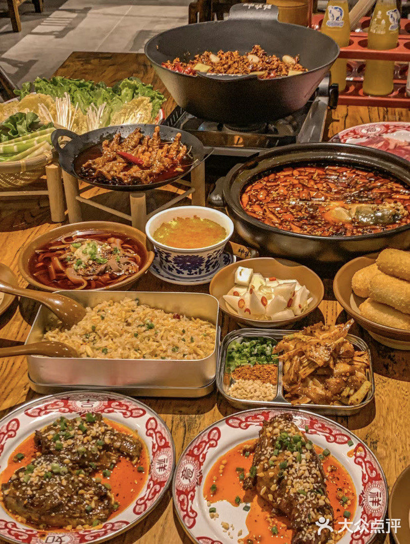 上海[火锅]火锅酒馆来广州啦!!大口吃肉喝酒