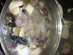 牛焱火锅(城西银泰店)-牛焱·贵州黄牛肉火锅(城西银泰店)
