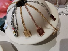 -LADY FAFA(巨鹿路陕西南路路口店)